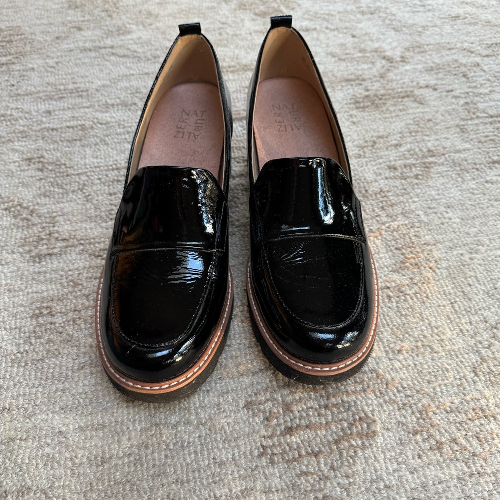 Naturalizer Darry black patent loafer
